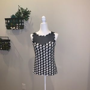 Houndstooth Express Top
